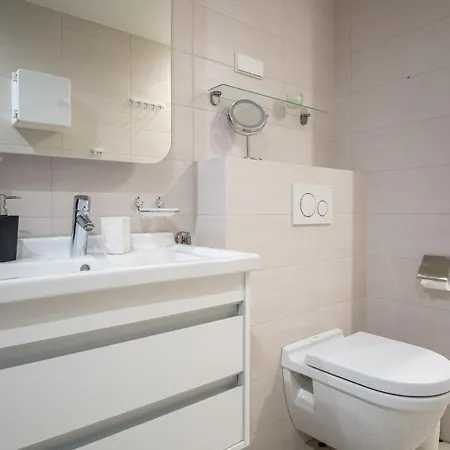 Lejlighed Beautiful 1-bedroom By The Sea With Balcony *